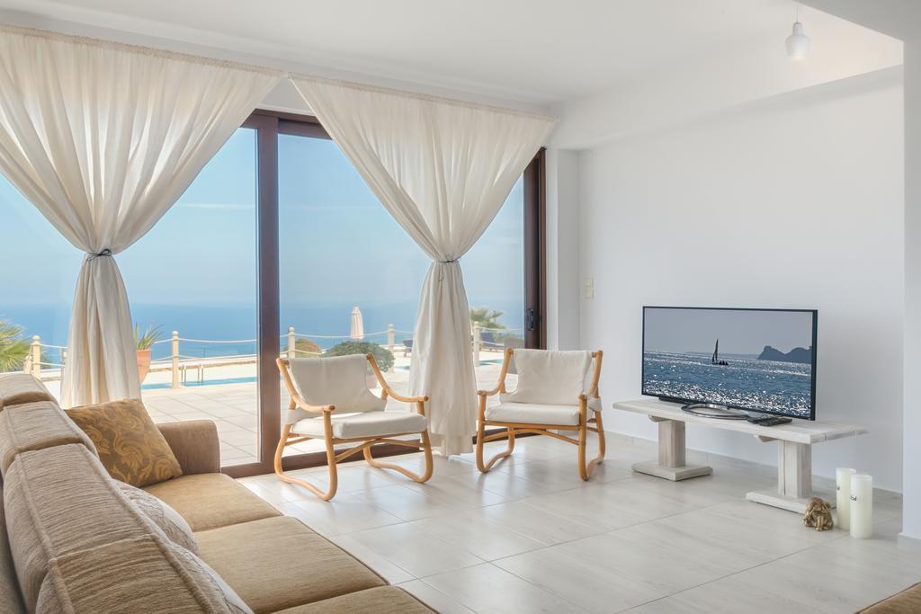 אגיה פלגיה קיתירה Sea Views At Villa Anemomylos With Heated Pool, Ping Pong And Tennis חדר תמונה