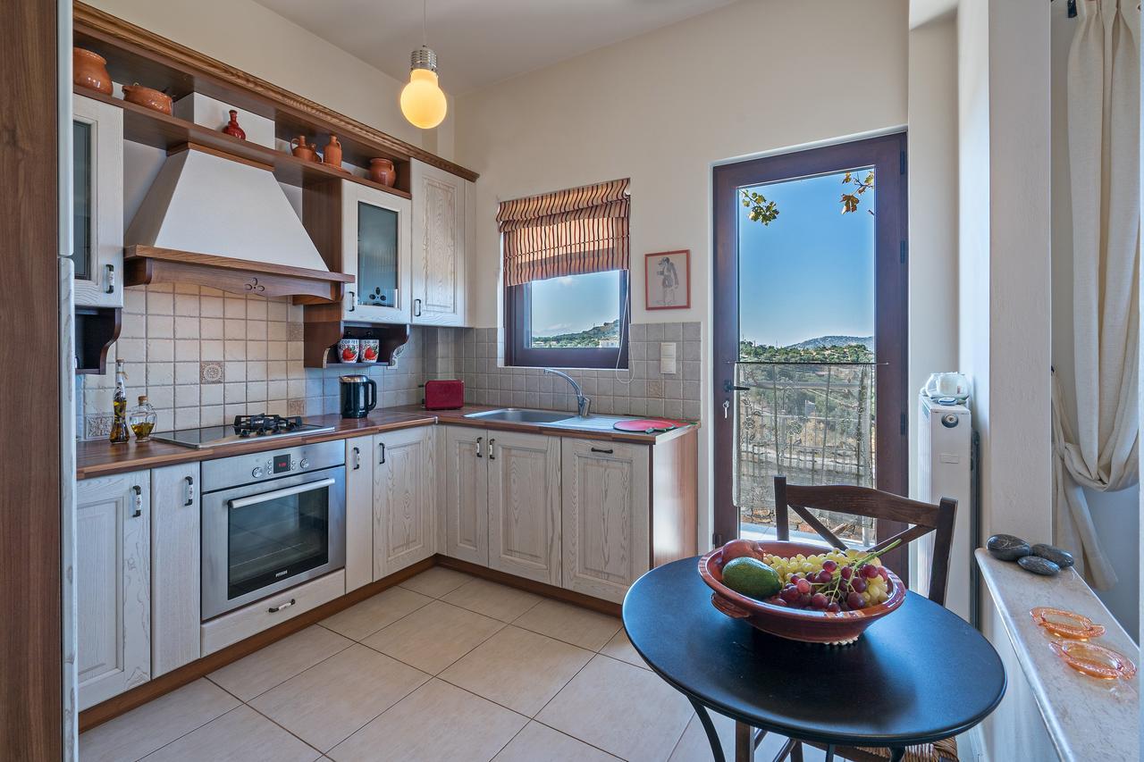 אגיה פלגיה קיתירה Sea Views At Villa Anemomylos With Heated Pool, Ping Pong And Tennis מראה חיצוני תמונה