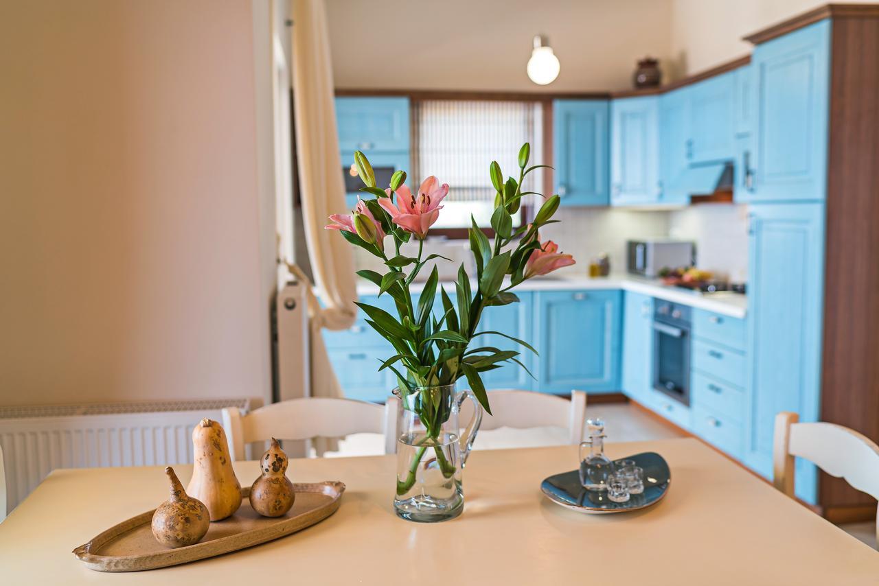 אגיה פלגיה קיתירה Sea Views At Villa Anemomylos With Heated Pool, Ping Pong And Tennis מראה חיצוני תמונה